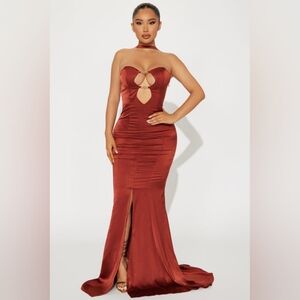 New Fashion Nova Elegant Rust Evening Gown